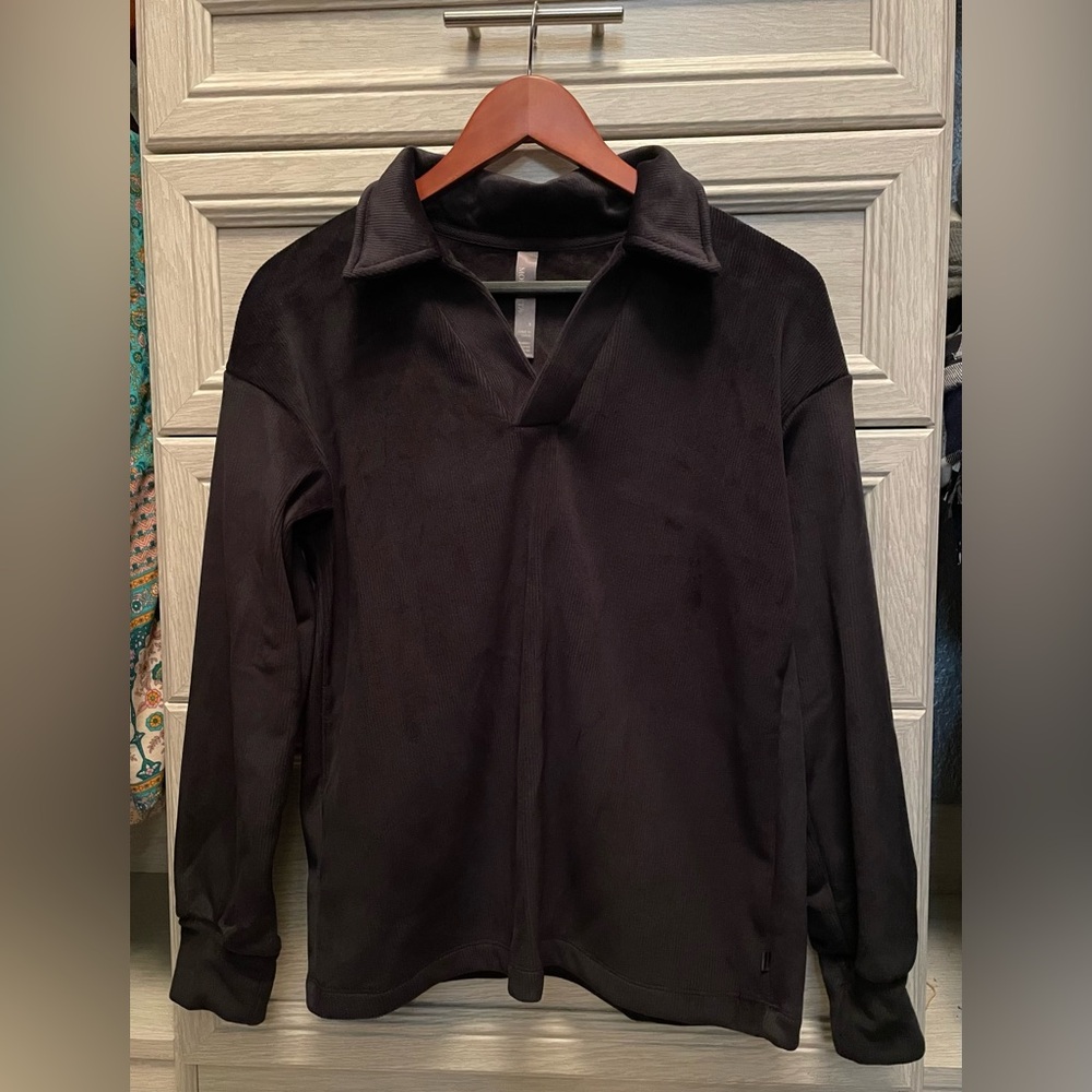 Mondetta Black Long Sleeve Top